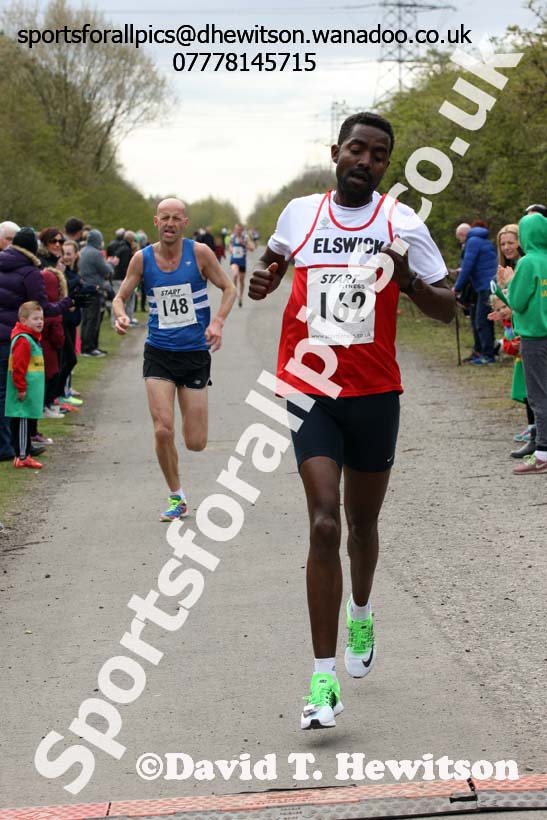Wallsend Terry O'Gara Memorial 5k. Photo: David T. Hewitson/Sports for All Pics